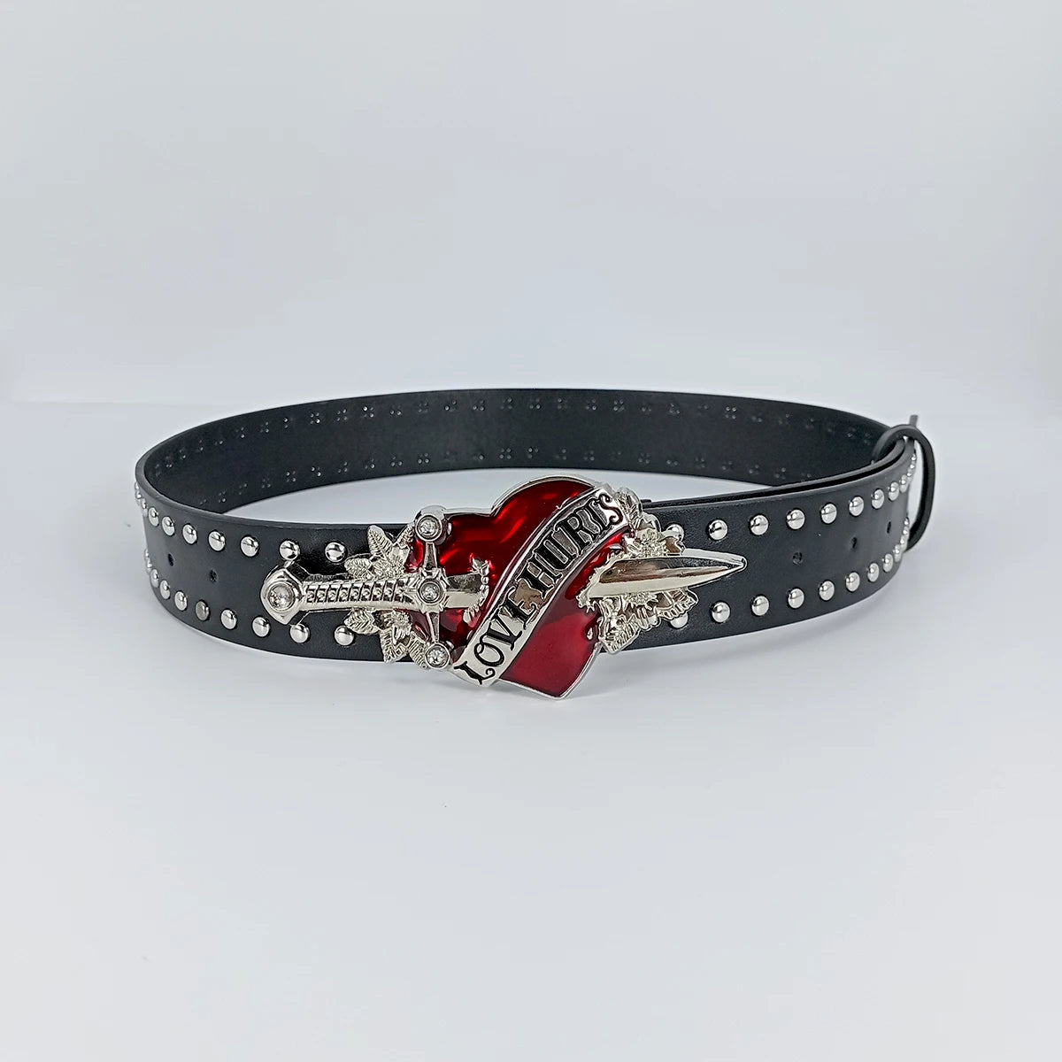 Unisex Jeans Belt Red Heart Wings Goth Y2k Fashion Belts For Women High Quality Luxury Brand Rivet Punk Accessory Men Waistband